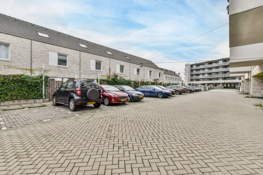 Carparkly partner feature 2